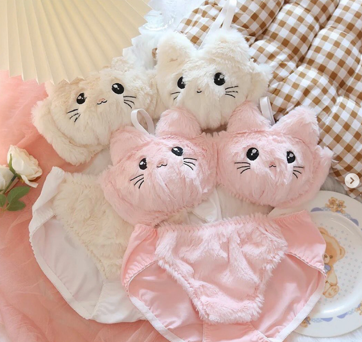 Plushé Kittykiss – 2 Piece Plushy Lingerie Set (Pink)